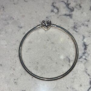Pandora heart clasp bracelet
